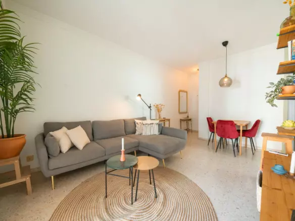 2-bedroom Apartment In Málaga, Spain (60 M²)