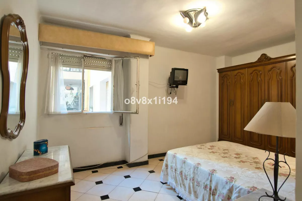 3-bedroom Apartment In Málaga, Spain (86 M²)