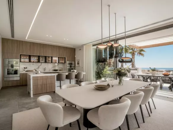 6-bedroom Villa In Benahavis, Spain (943 M²)