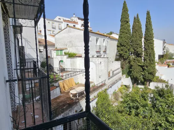 5-bedroom Villa In Gaucín, Spain (750 M²)