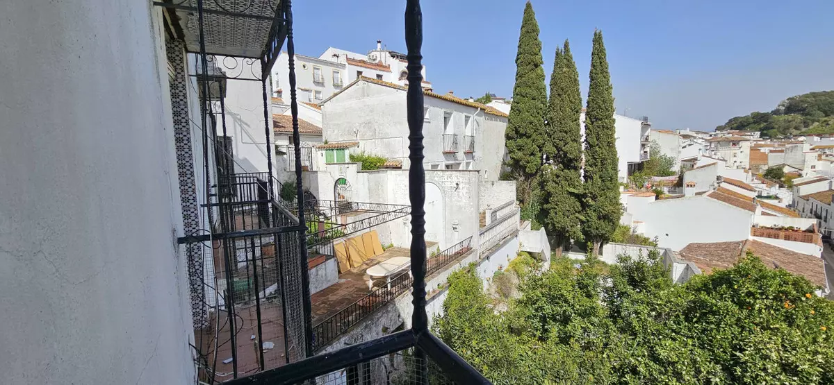 5-bedroom Villa In Gaucín, Spain (750 M²)