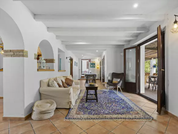 9-bedroom Villa In Gaucín, Spain (900 M²)