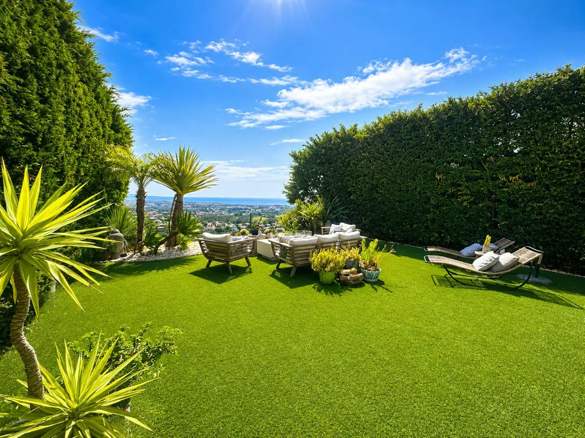 3-bedroom Town House In Benahavis, Spain (362 M²)