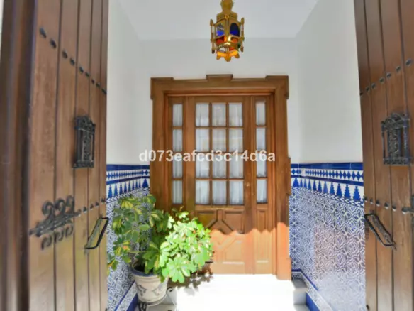 6-bedroom Town House In Ronda, Spain (374 M²)