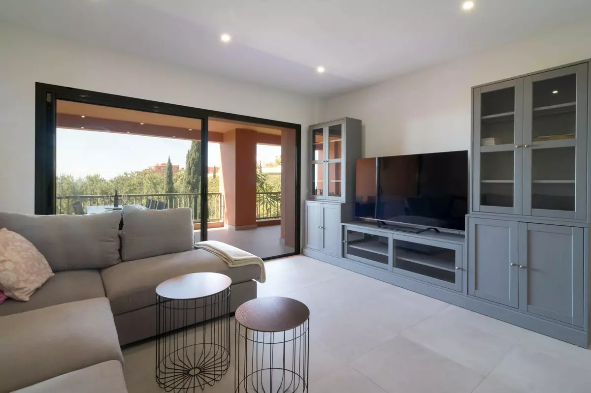 3-bedroom Apartment In Málaga, Spain (99 M²)