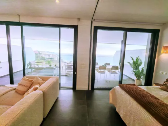 2-bedroom Apartment In Fuengirola, Spain (84 M²)