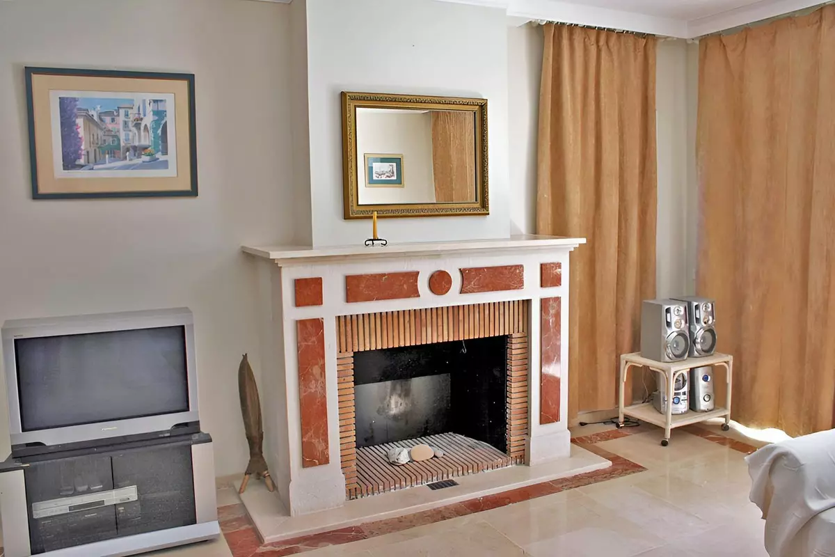 4-bedroom Apartment In Estepona, Spain (209 M²)