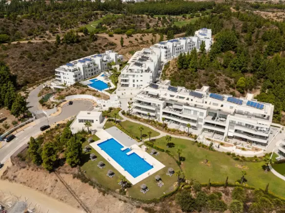 3-bedroom Apartment In Mijas, Spain (132 M²)