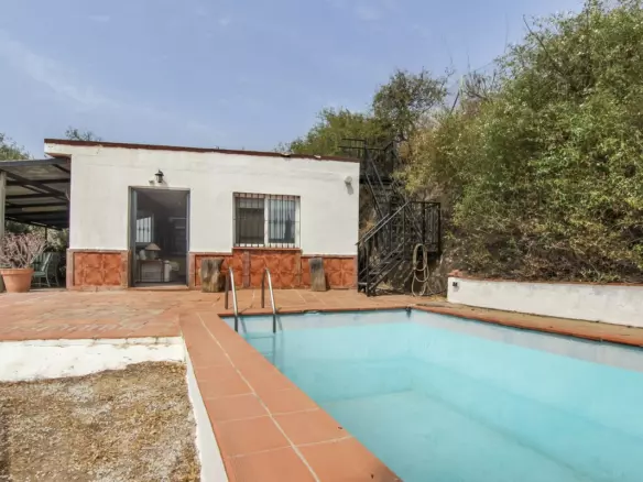 2-bedroom Country House In Iznate, Spain (64 M²)