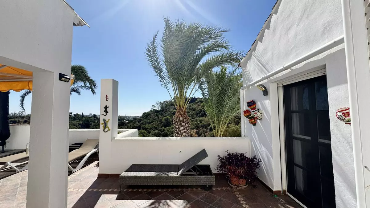 4-bedroom Apartment In Málaga, Spain (145 M²)