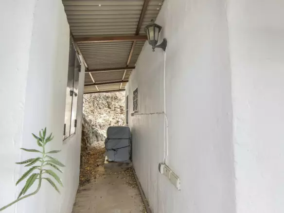 2-bedroom Country House In Iznate, Spain (64 M²)