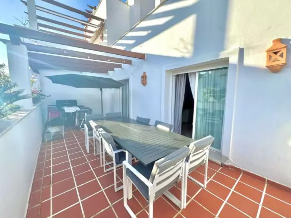 3-bedroom Apartment In Marbella, Spain (205 M²)