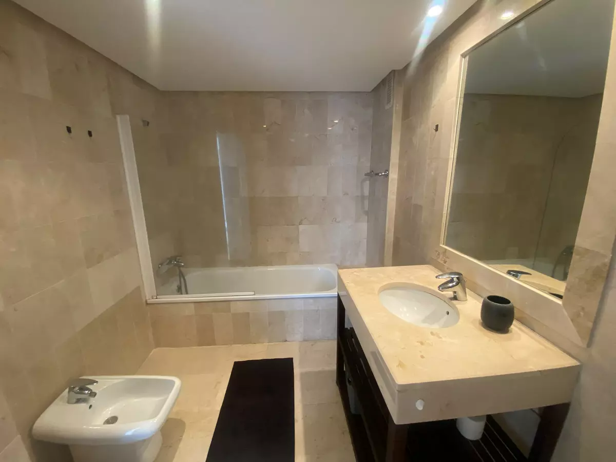 2-bedroom Apartment In Estepona, Spain (144 M²)