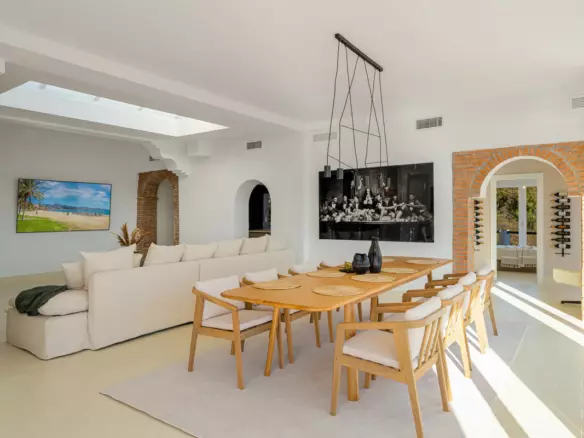 6-bedroom Villa In Benahavis, Spain (531 M²)