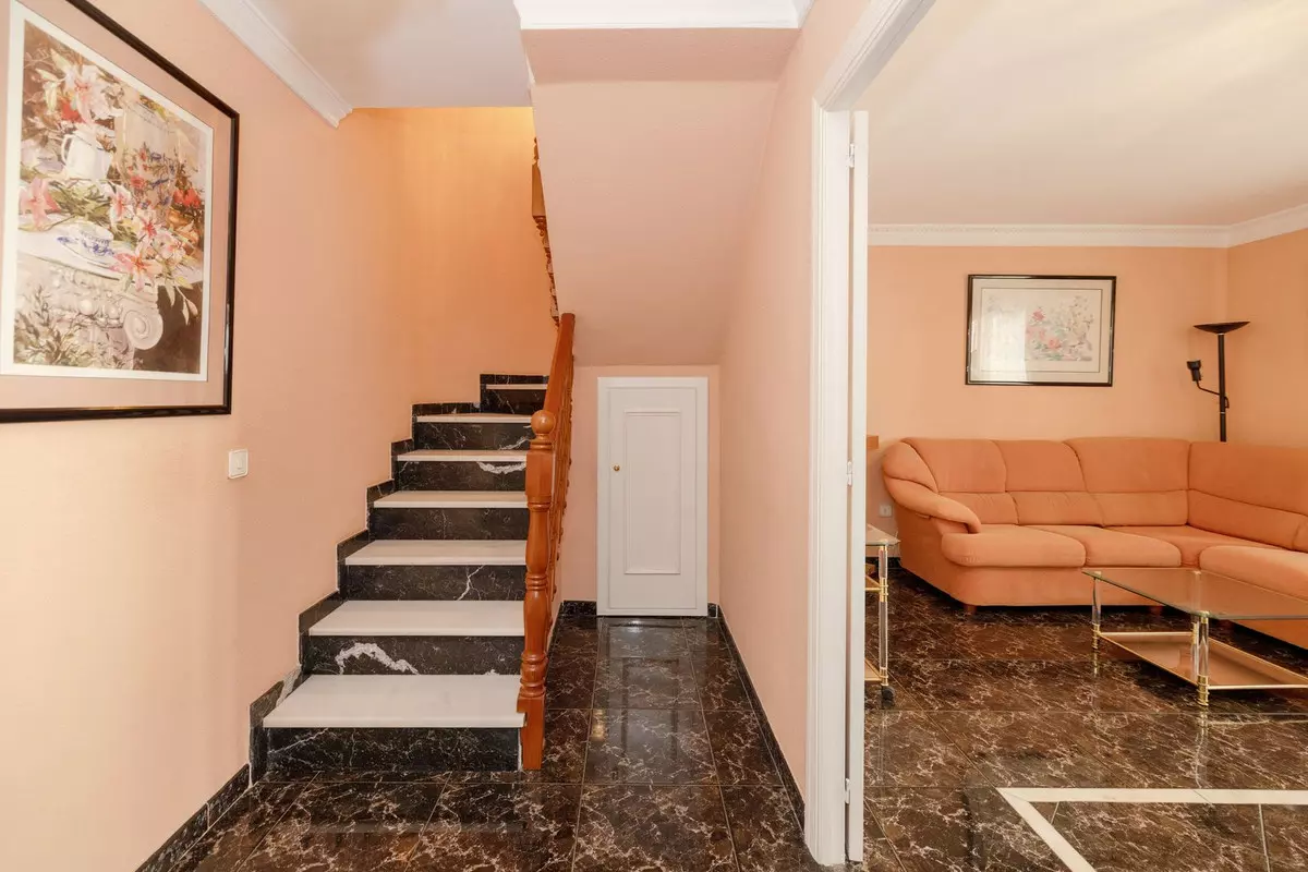 3-bedroom Town House In Marbella, Spain (125 M²)