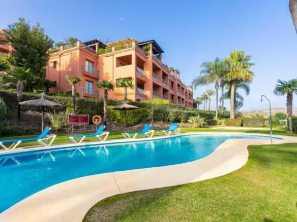 3-bedroom Apartment In Málaga, Spain (99 M²)