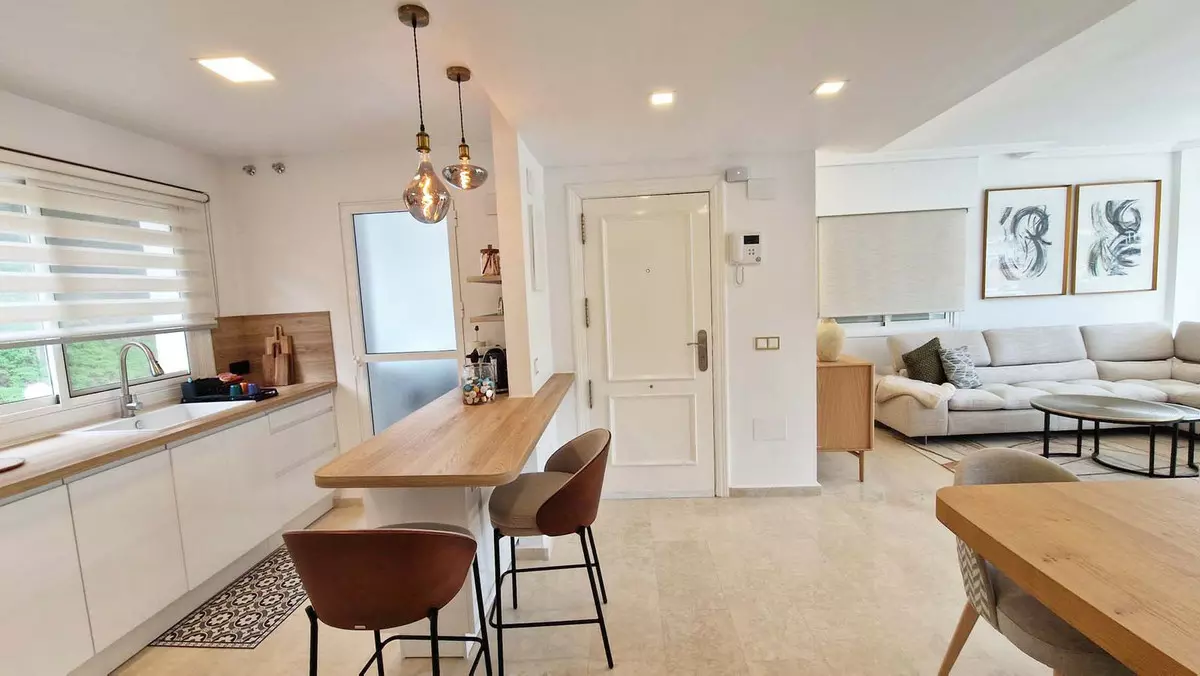 3-bedroom Apartment In Benalmádena, Spain (122 M²)