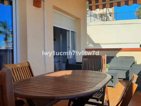 2-bedroom Apartment In Benalmádena, Spain (182 M²)