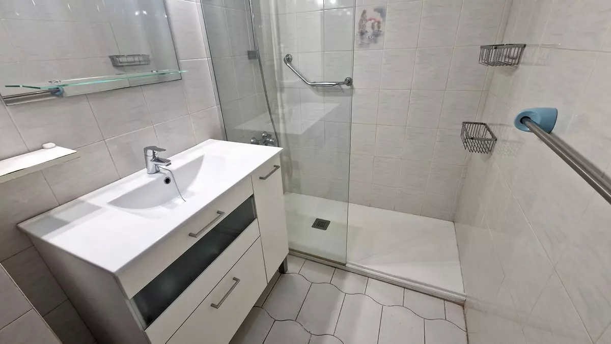 3-bedroom Apartment In Fuengirola, Spain (100 M²)