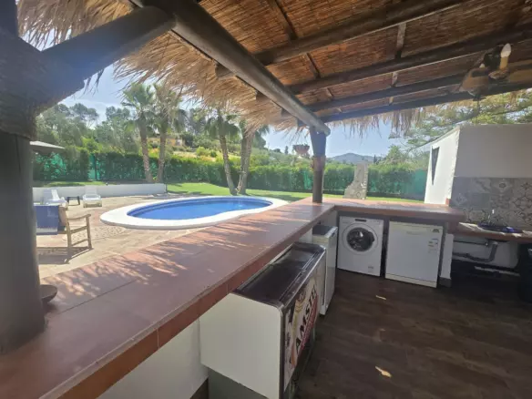 3-bedroom Country House In Cártama, Spain (109 M²)