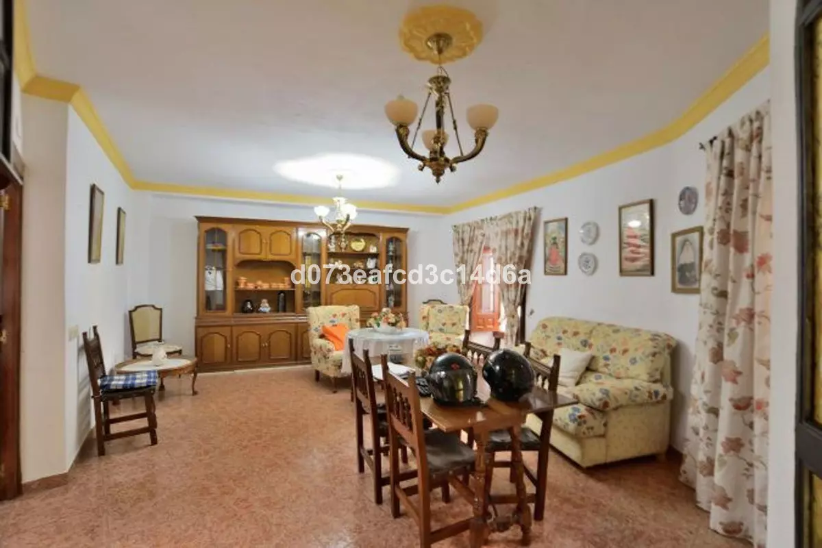 3-bedroom Town House In Ronda, Spain (126 M²)