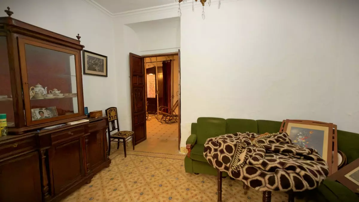 4-bedroom Town House In Alameda, Spain (675 M²)