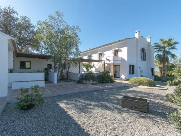 7-bedroom Country House In Álora, Spain (1.009 M²)