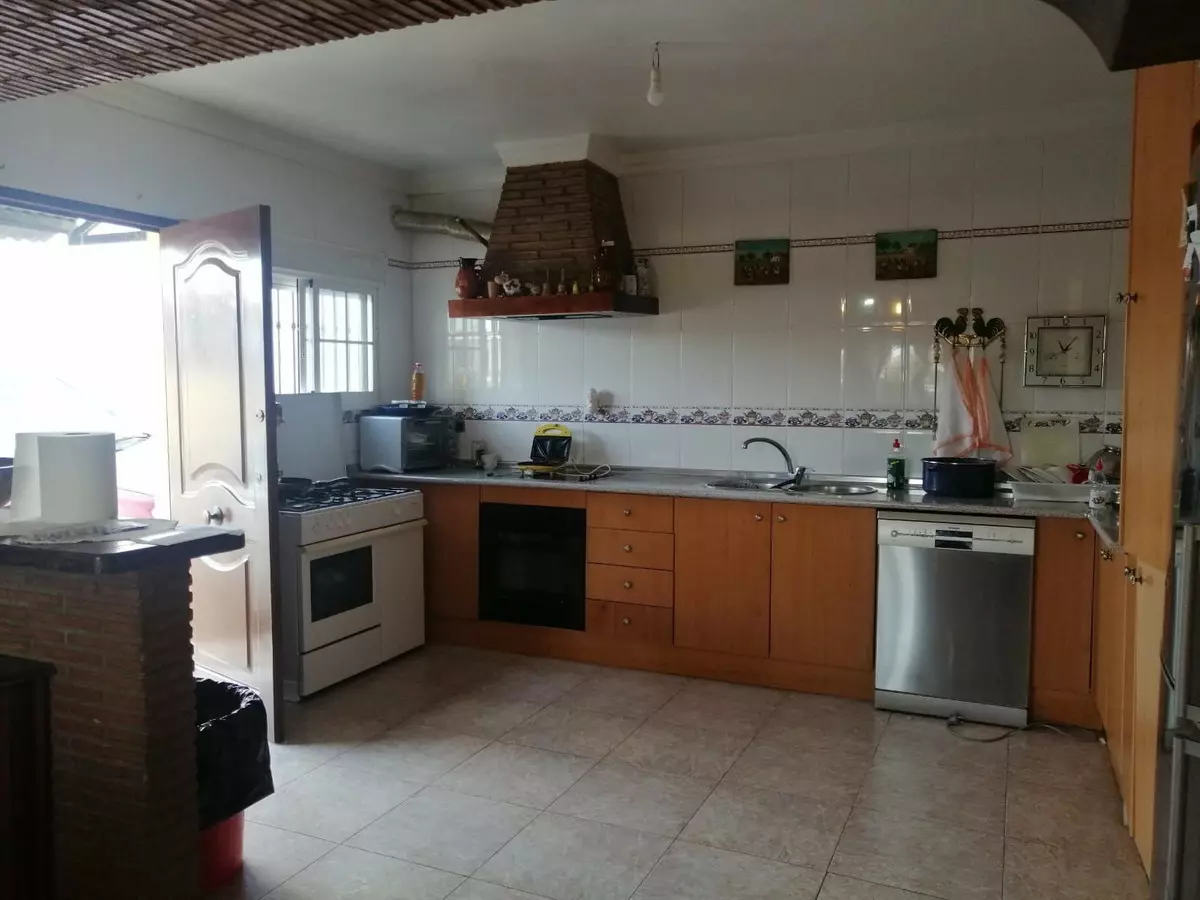 4-bedroom Town House In Cártama, Spain (151 M²)
