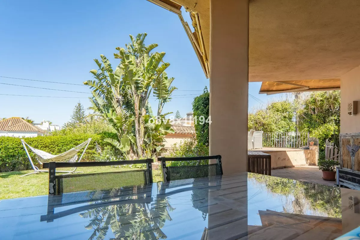 2-bedroom Villa In Marbella, Spain (180 M²)