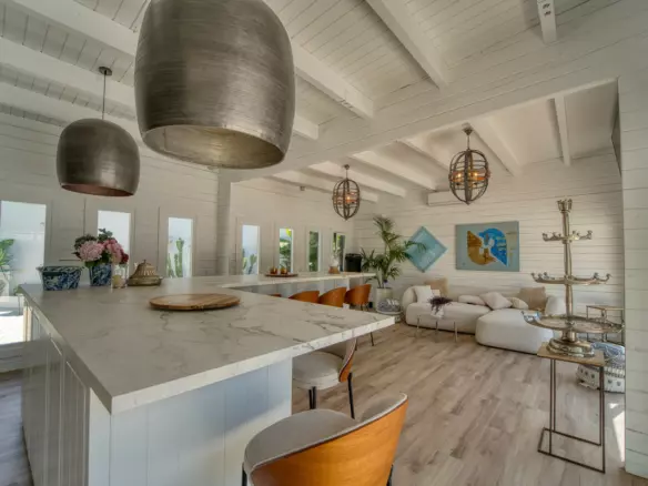 5-bedroom Villa In Benahavis, Spain (350 M²)