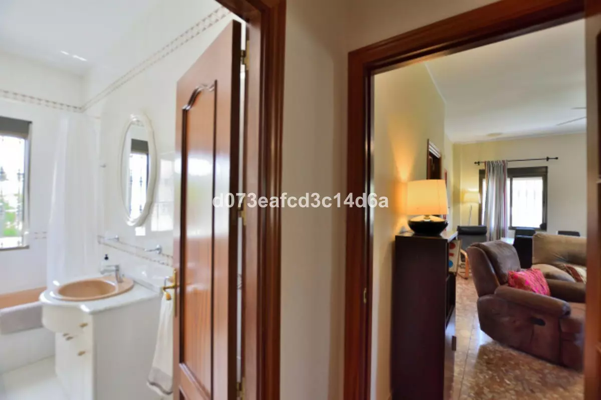 6-bedroom Villa In Ronda, Spain (225 M²)