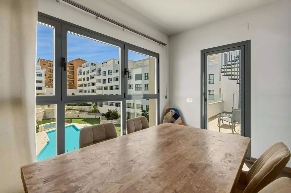 3-bedroom Apartment In Estepona, Spain (111 M²)