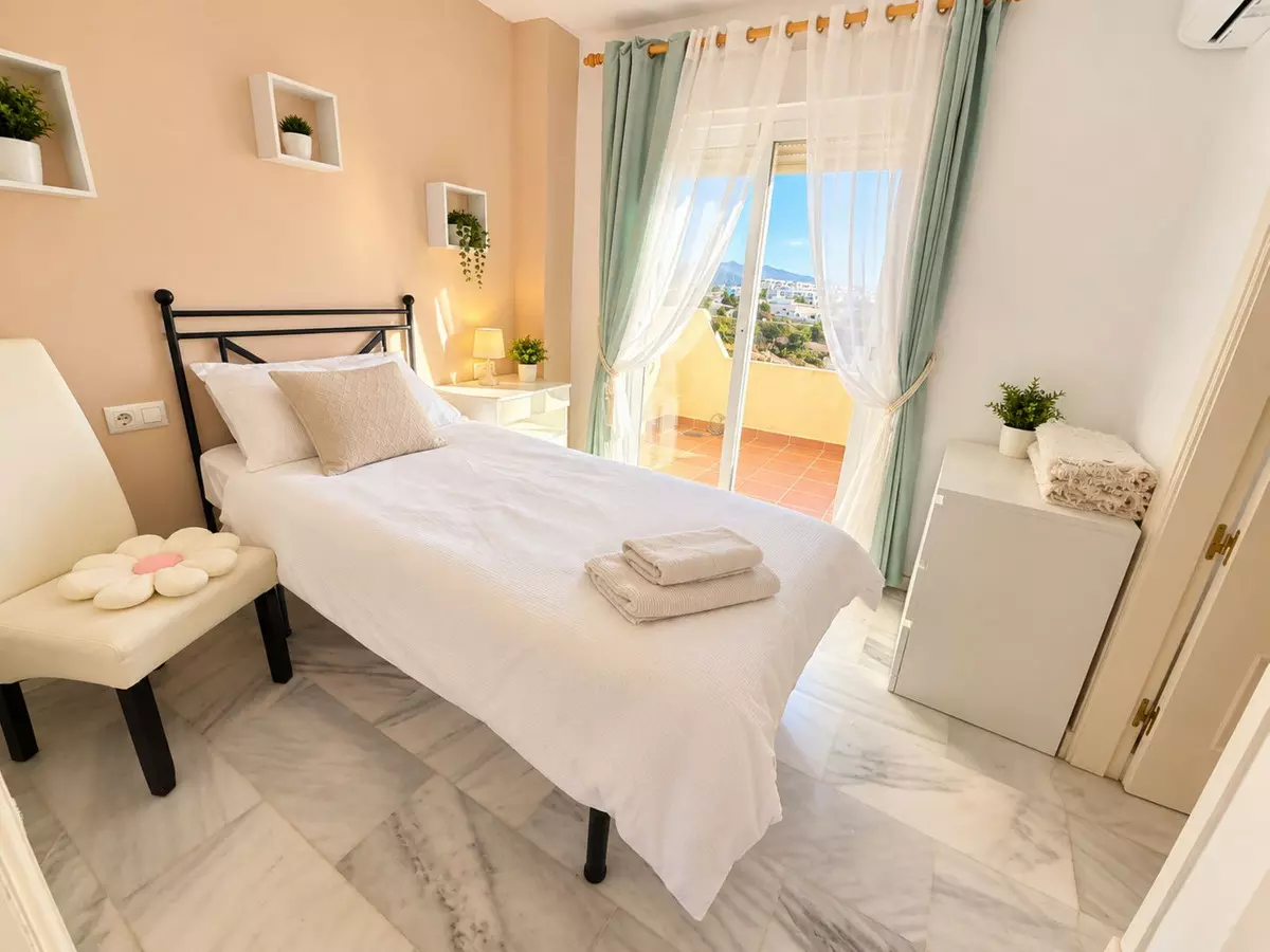 3-bedroom Apartment In Casares, Spain (145 M²)