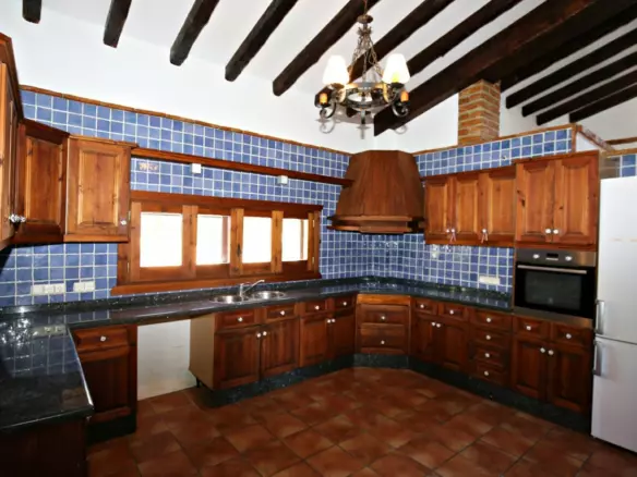 9-bedroom Villa In Frigiliana, Spain (1.600 M²)