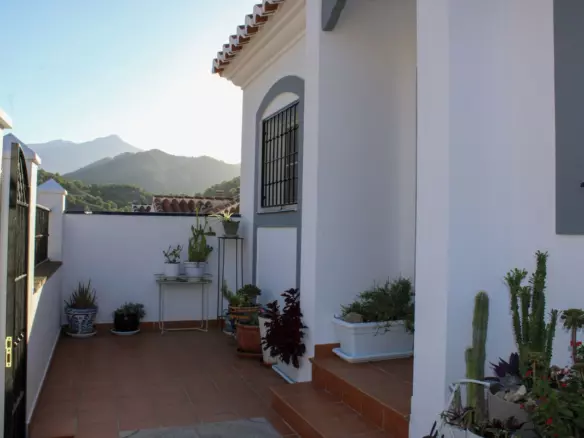 3-bedroom Villa In Frigiliana, Spain (165 M²)