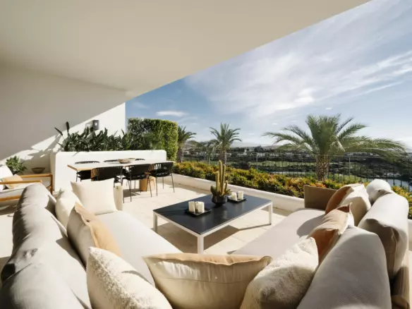 3-bedroom Apartment In Casares, Spain (306 M²)