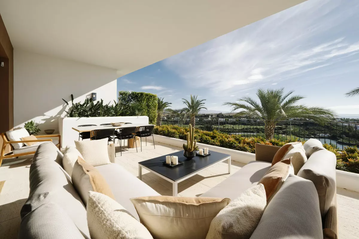 3-bedroom Apartment In Casares, Spain (306 M²)