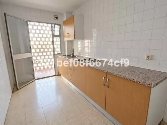 3-bedroom Apartment In Málaga, Spain (90 M²)