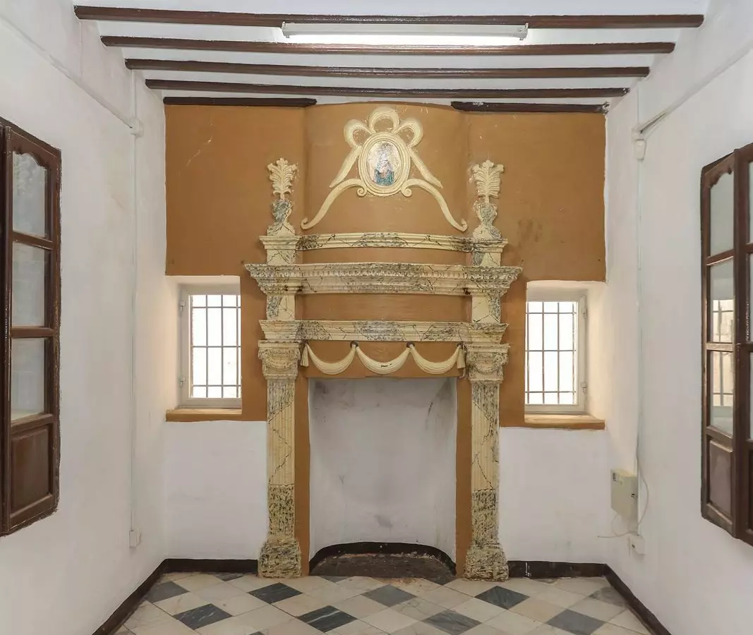 7-bedroom Town House In Casarabonela, Spain (535 M²)
