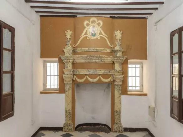 7-bedroom Town House In Casarabonela, Spain (535 M²)