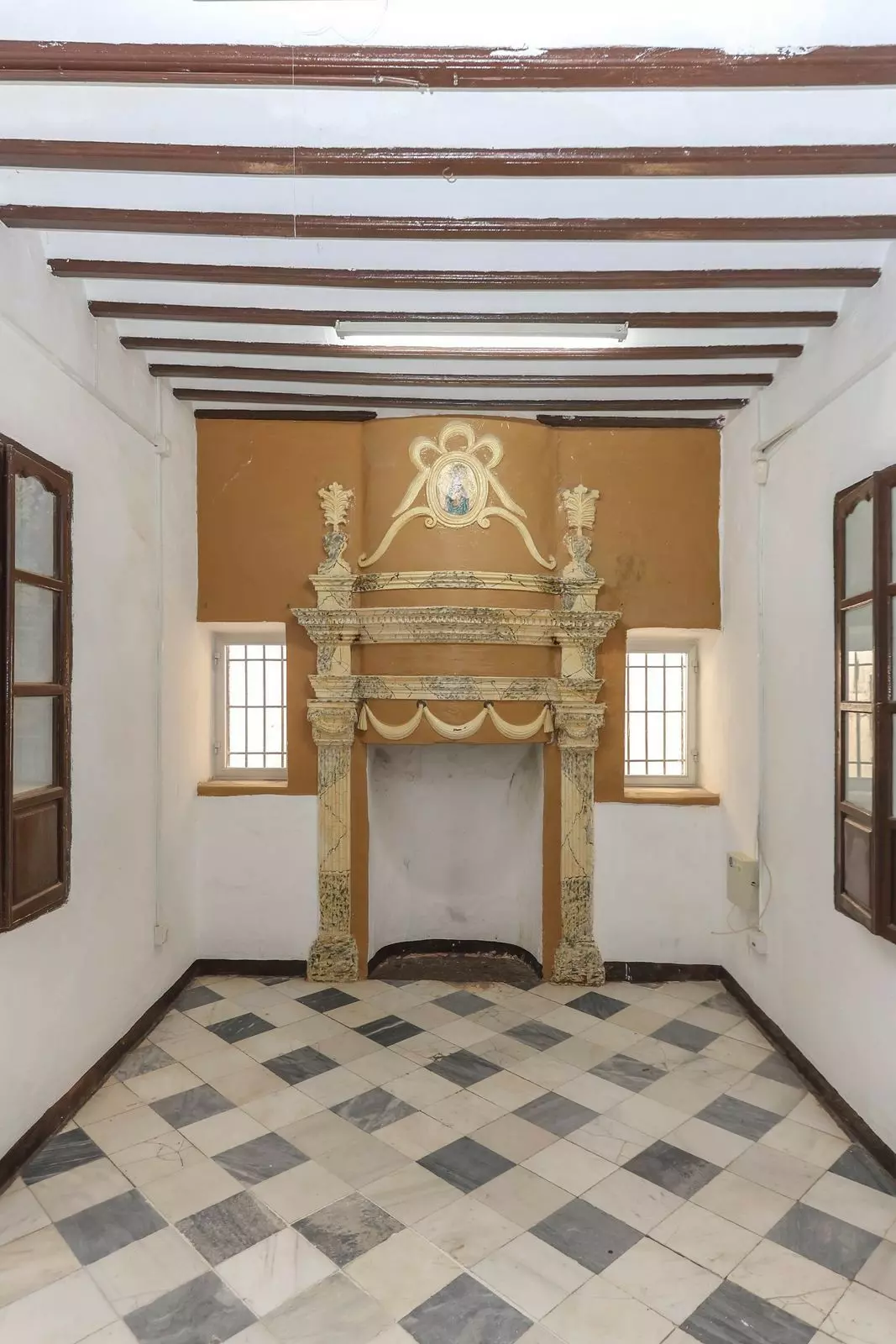 7-bedroom Town House In Casarabonela, Spain (535 M²)
