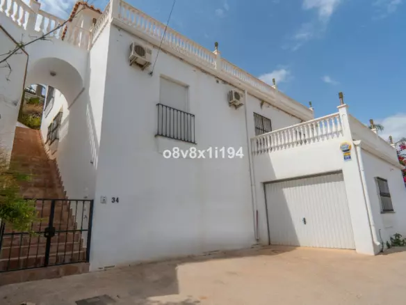 5-bedroom Villa In Vélez – Málaga, Spain (321 M²)