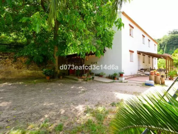 4-bedroom Country House In Arriate, Spain (987 M²)
