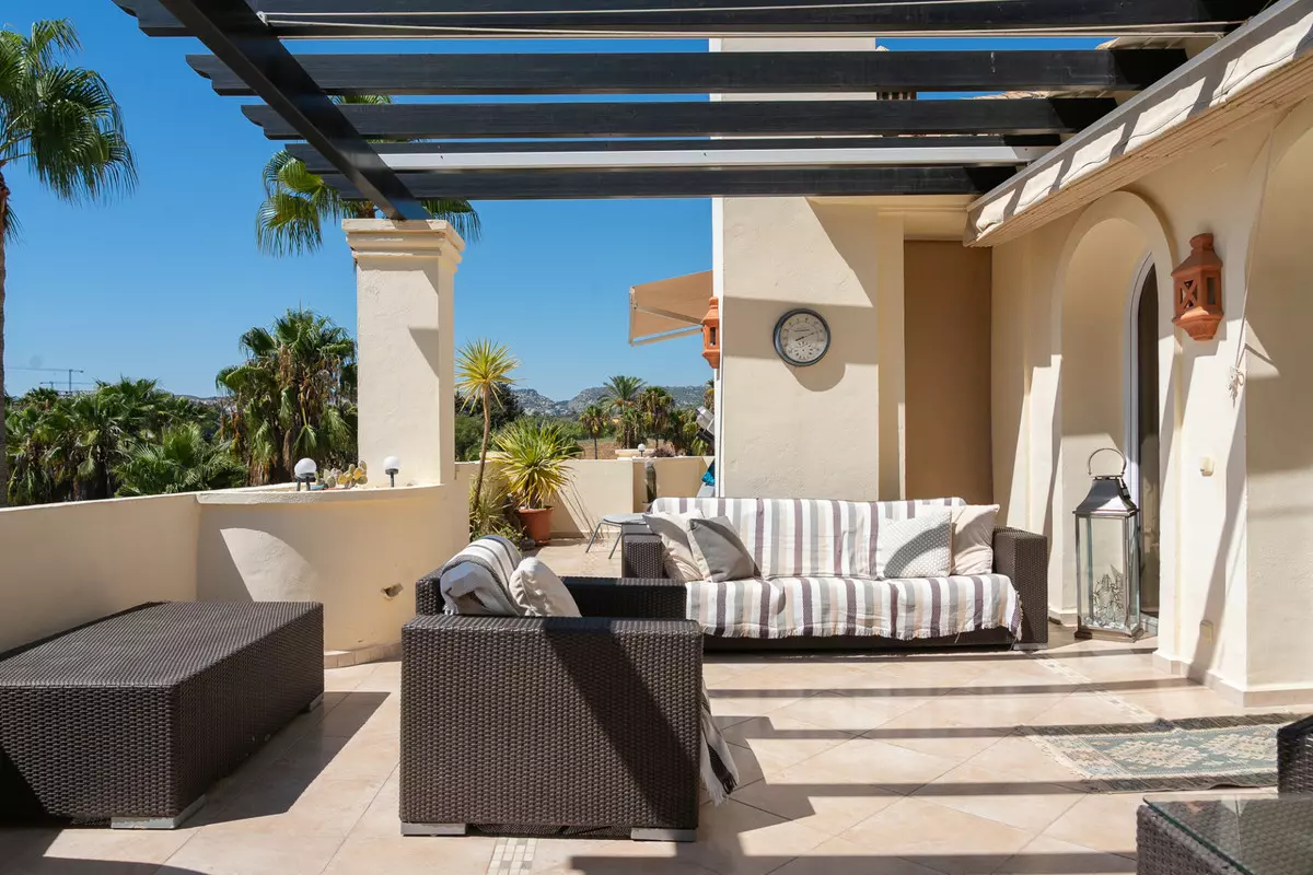 3-bedroom Apartment In Casares, Spain (352 M²)