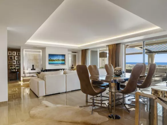 4-bedroom Apartment In Málaga, Spain (350 M²)