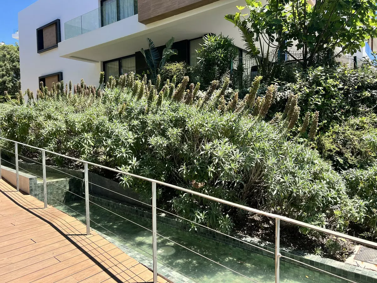 3-bedroom Apartment In Marbella, Spain (151 M²)