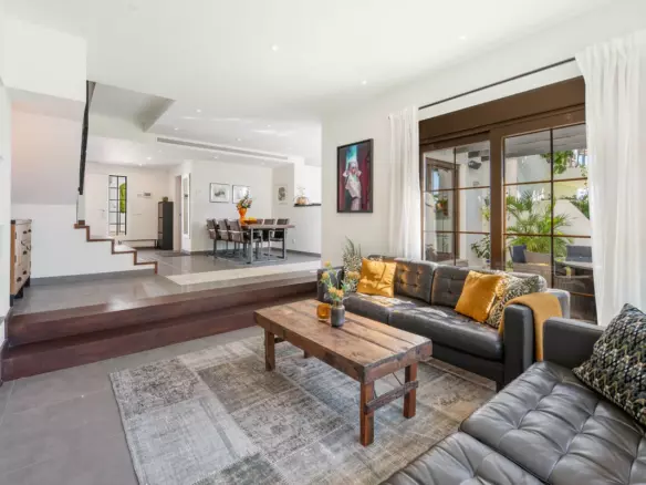 4-bedroom Town House In Marbella, Spain (177 M²)