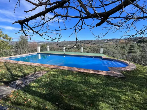 6-bedroom Country House In Ronda, Spain (200 M²)