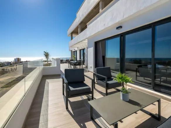 4-bedroom Apartment In Mijas, Spain (156 M²)