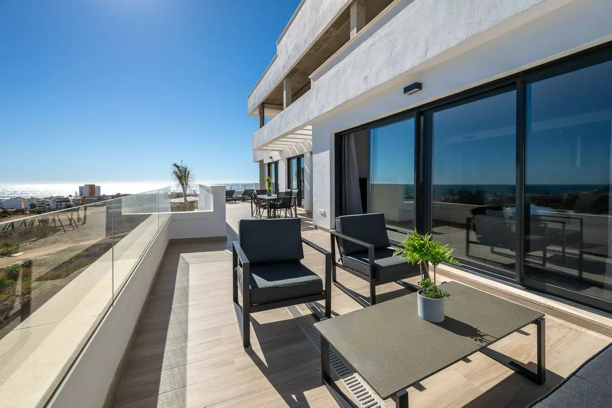 4-bedroom Apartment In Mijas, Spain (156 M²)